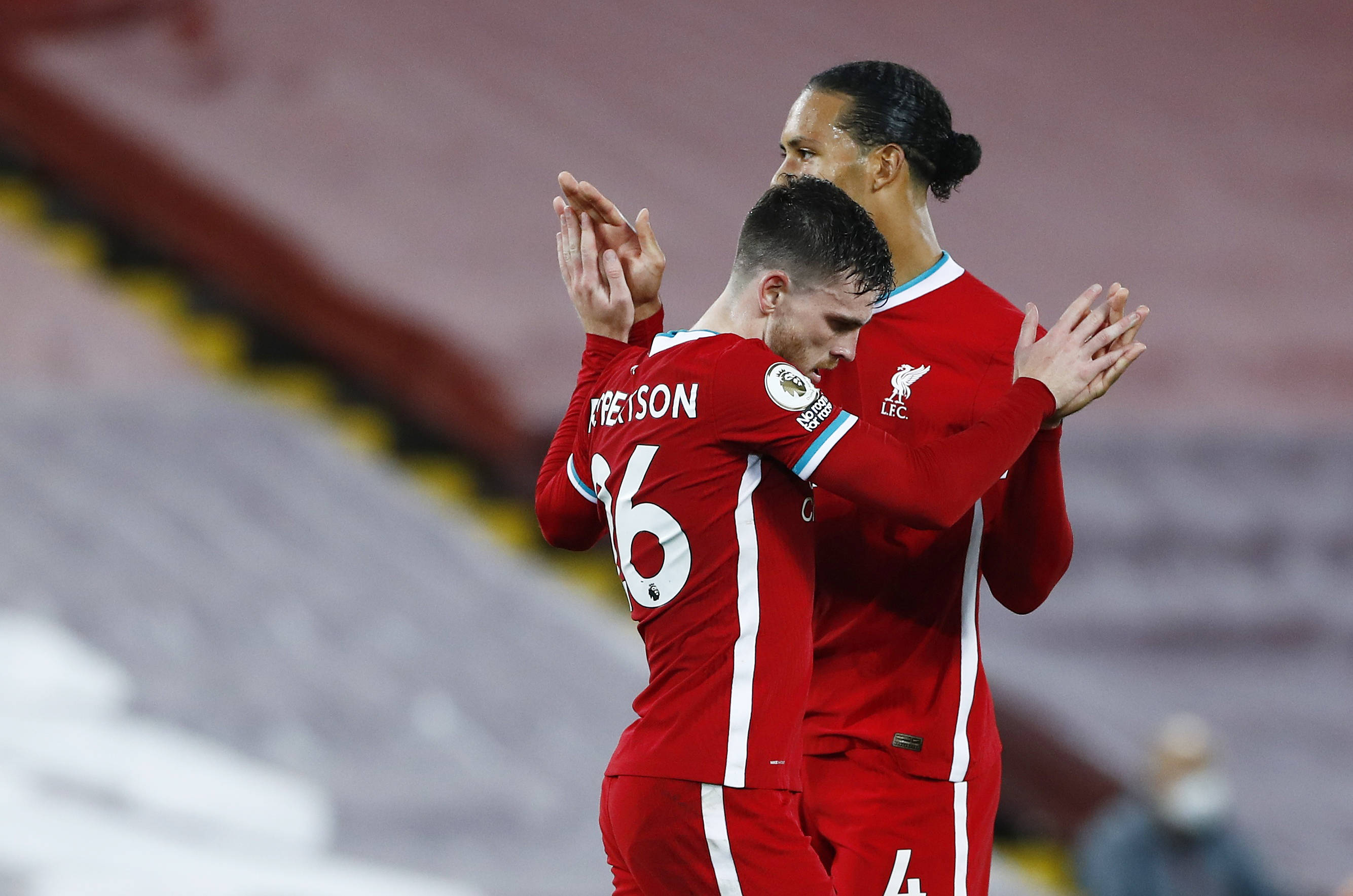 李铁提防的 李铁提防的